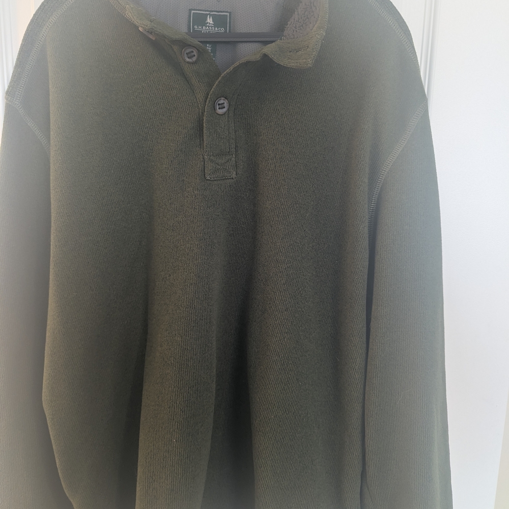 G.H Bass & Co Button Sweater